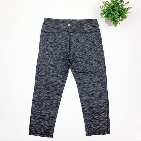 Athleta Energy Chaturanga Capri Crop Legging - Picture 3 of 8
